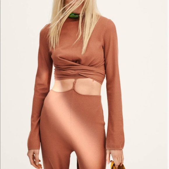 H&M Innovation Flare Brown Leggings with Strip-Neck Detail - Picture 2 of 4